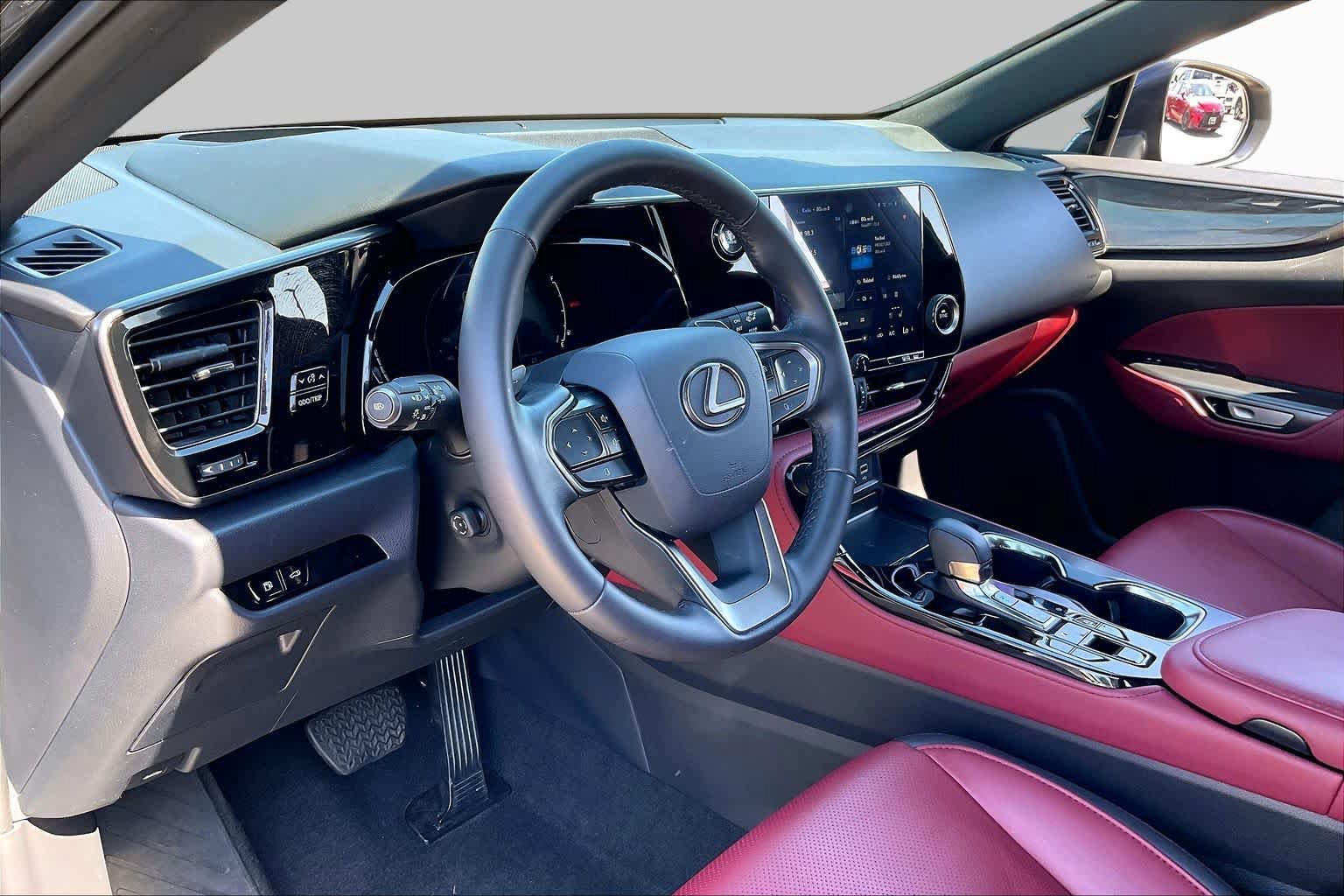 Used 2026 Lexus NX 350 AWD w/ Accessory Package (Z1) image 15