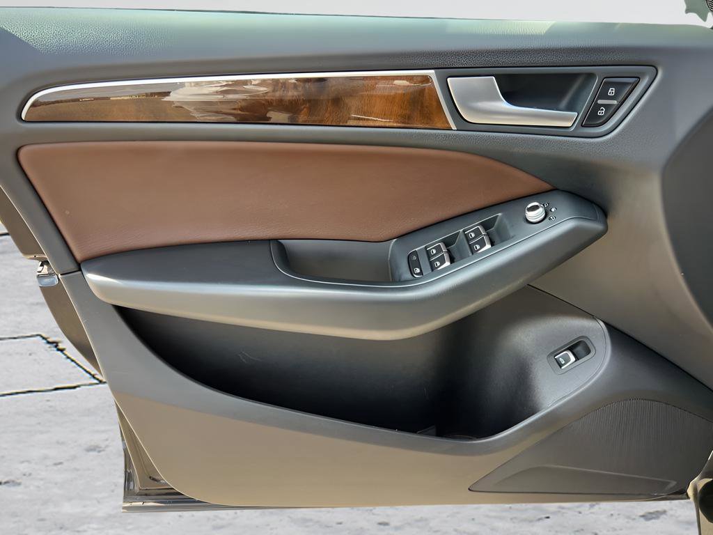 Used 2017 Audi Q5 2.0T Premium image 32