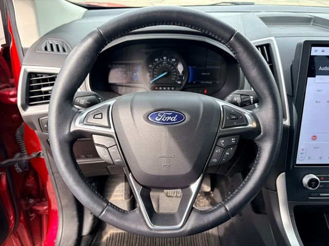 Used 2023 Ford Edge SEL w/ Sport Appearance Package image 23