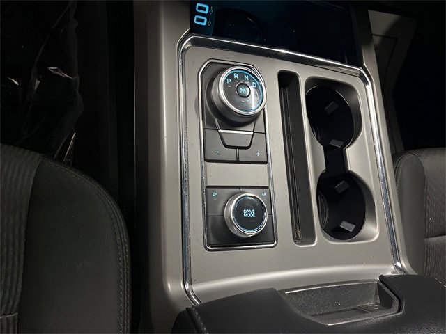 Used 2019 Ford Expedition XLT image 18