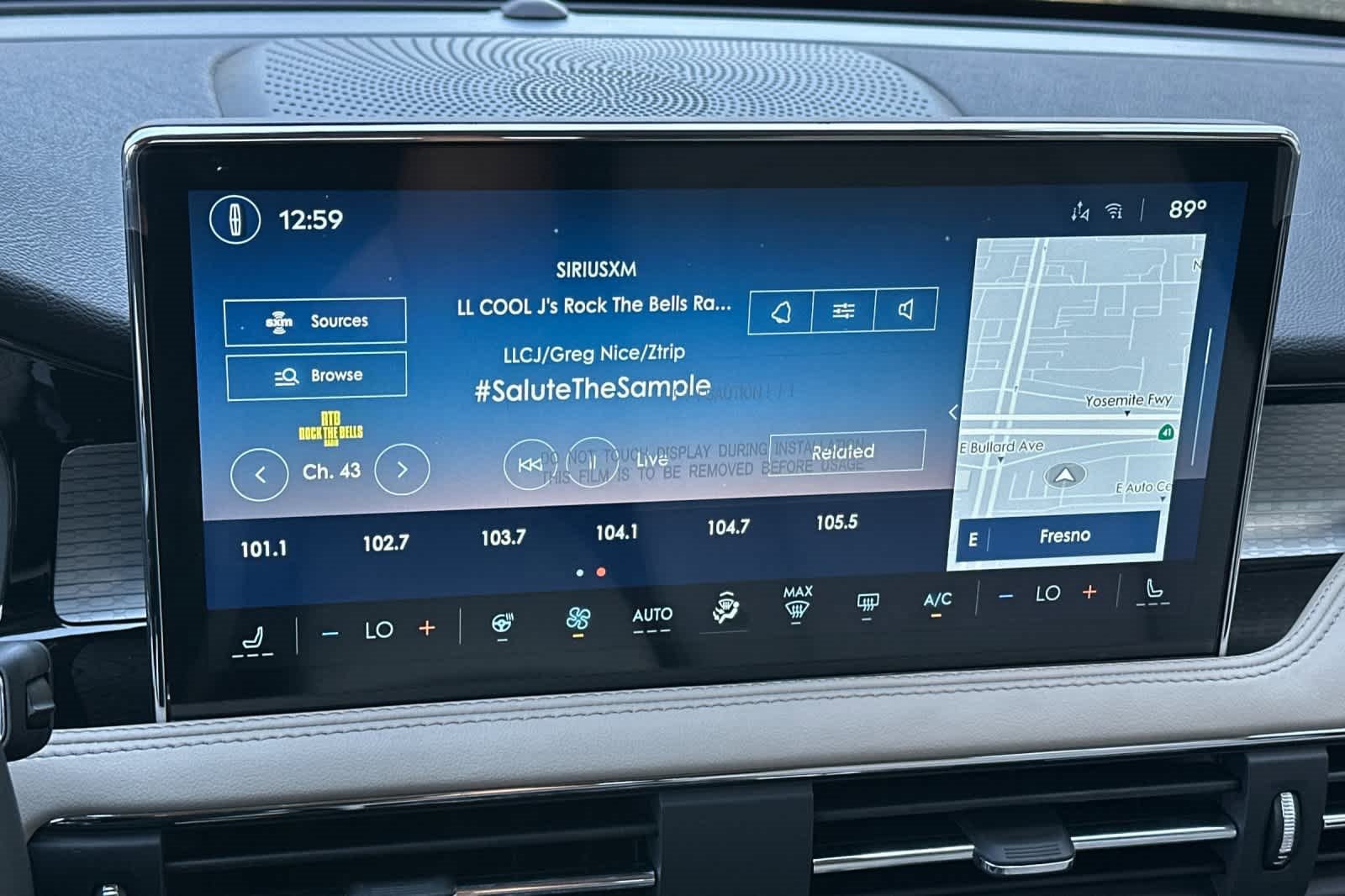 Used 2025 Lincoln Corsair Premiere w/ Equipment Group 101A image 19