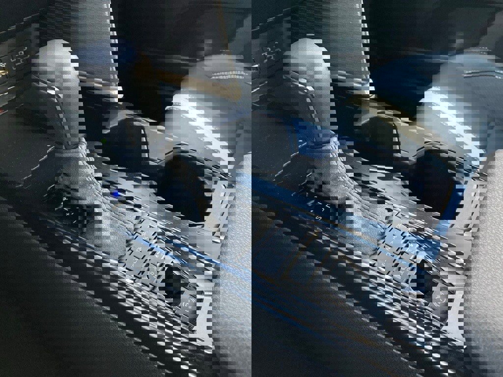 Certified 2025 Toyota Camry SE image 25