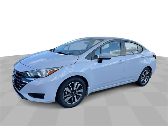 Used 2023 Nissan Versa SV w/ Trunk Package