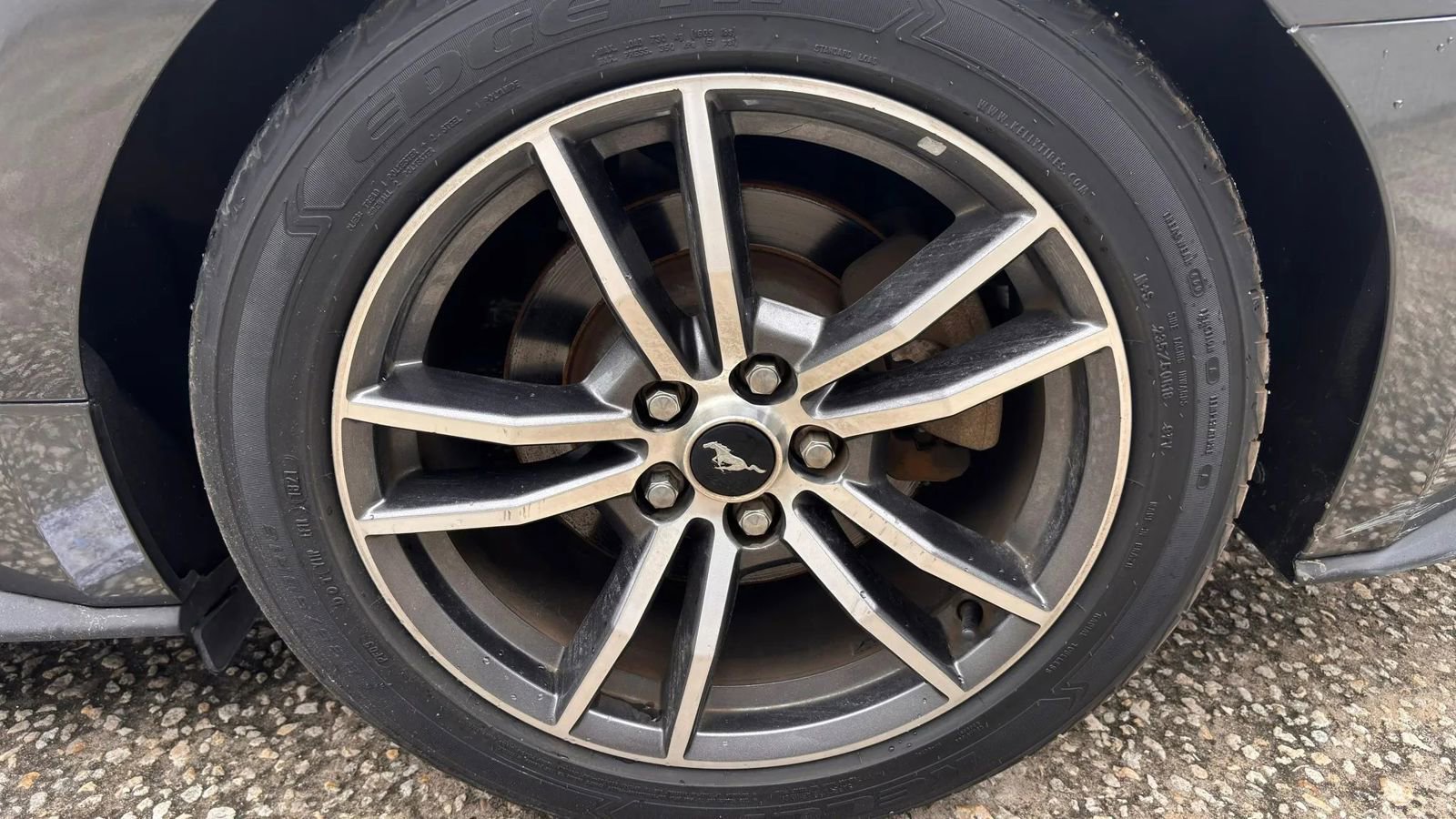 Used 2017 Ford Mustang Premium RWD image 22