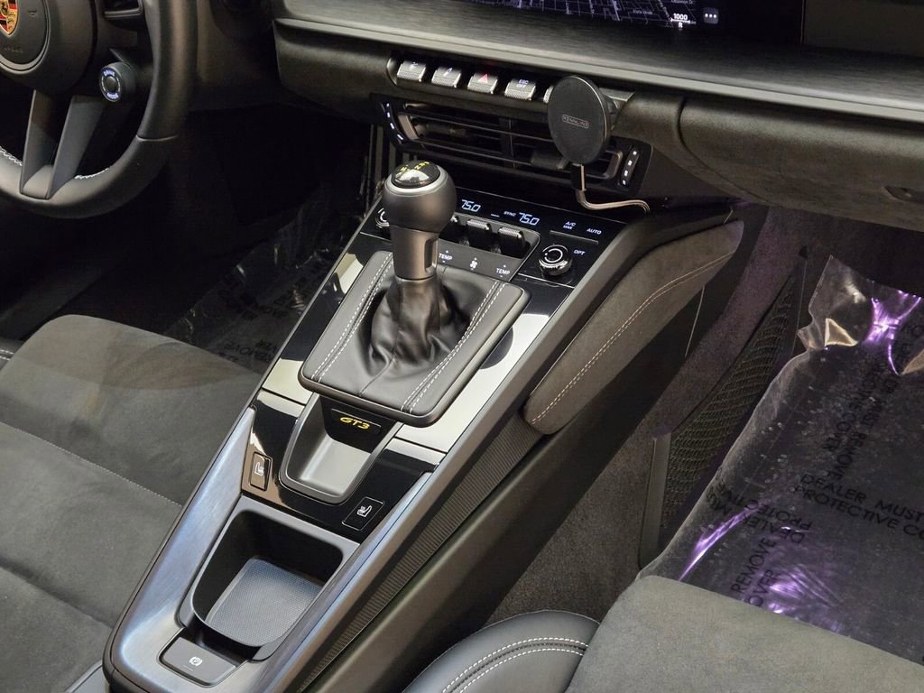 Used 2022 Porsche 911 GT3 RWD image 24