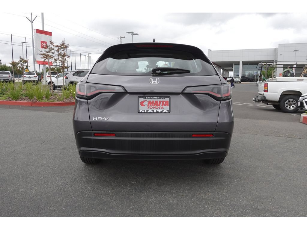 Used 2025 Honda HR-V LX image 6