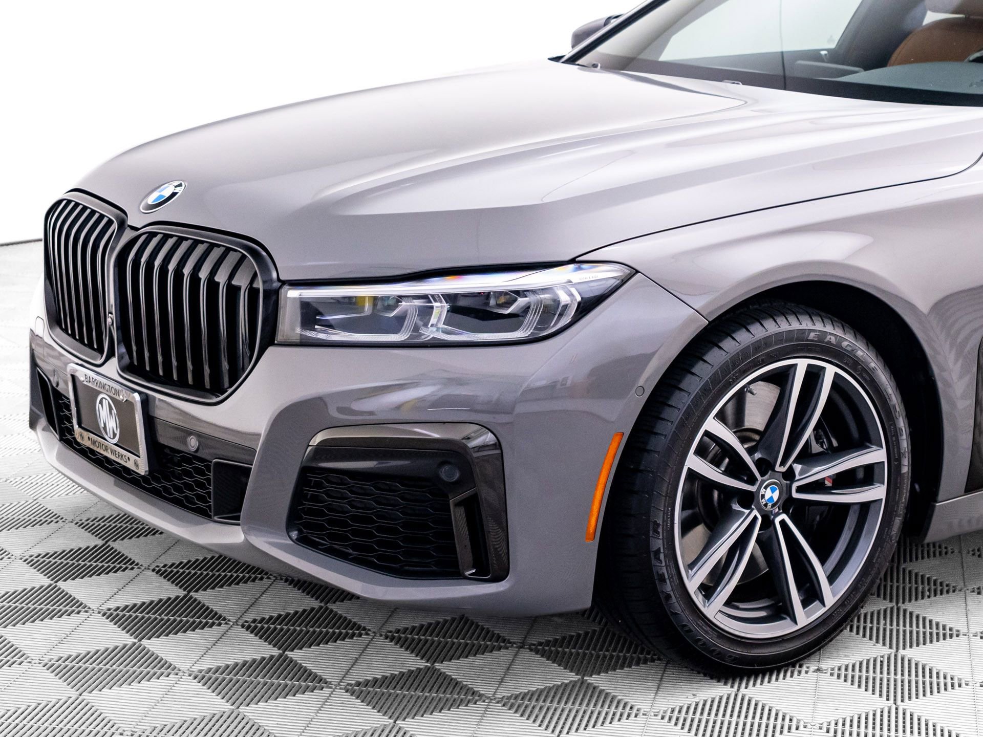 Used 2022 BMW 740i xDrive w/ M Sport Package AWD/4WD image 37