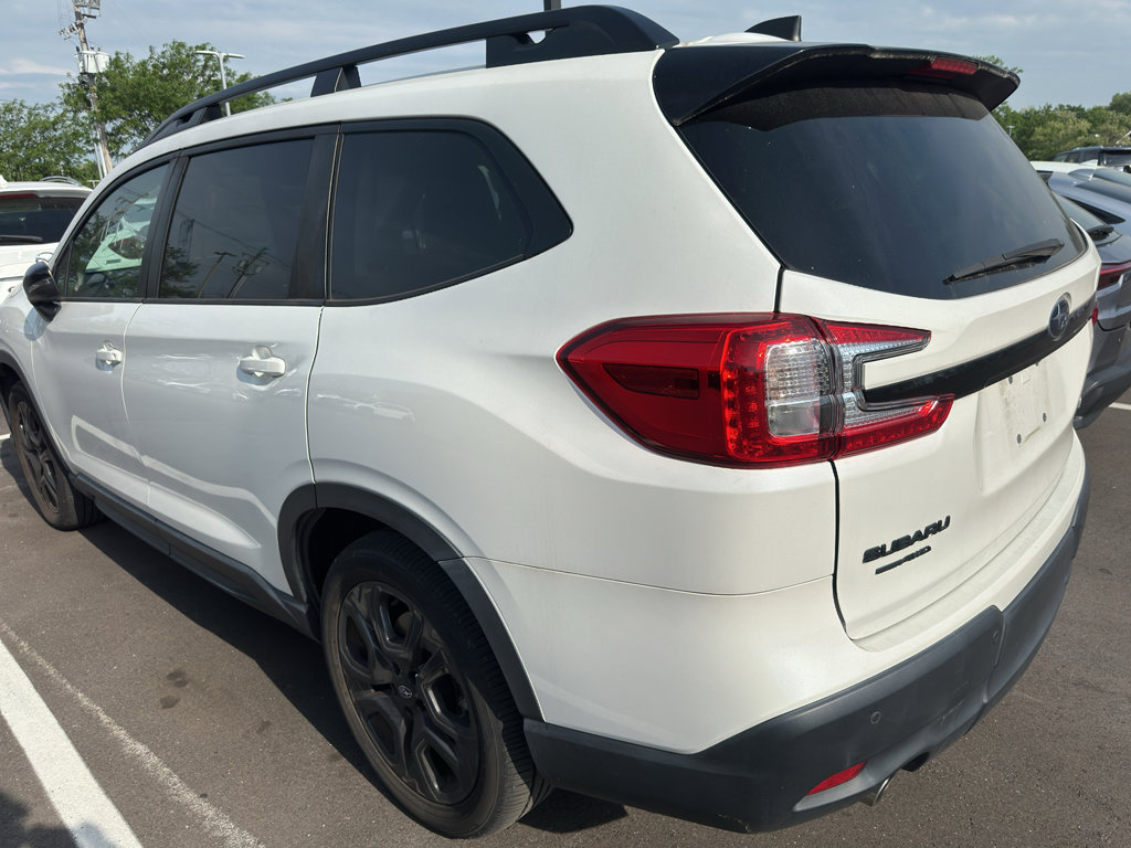 Used 2023 Subaru Ascent Onyx Edition AWD/4WD image 3