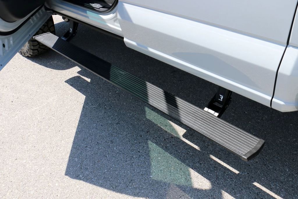 New 2026 Ford F350 Lariat AWD/4WD image 14