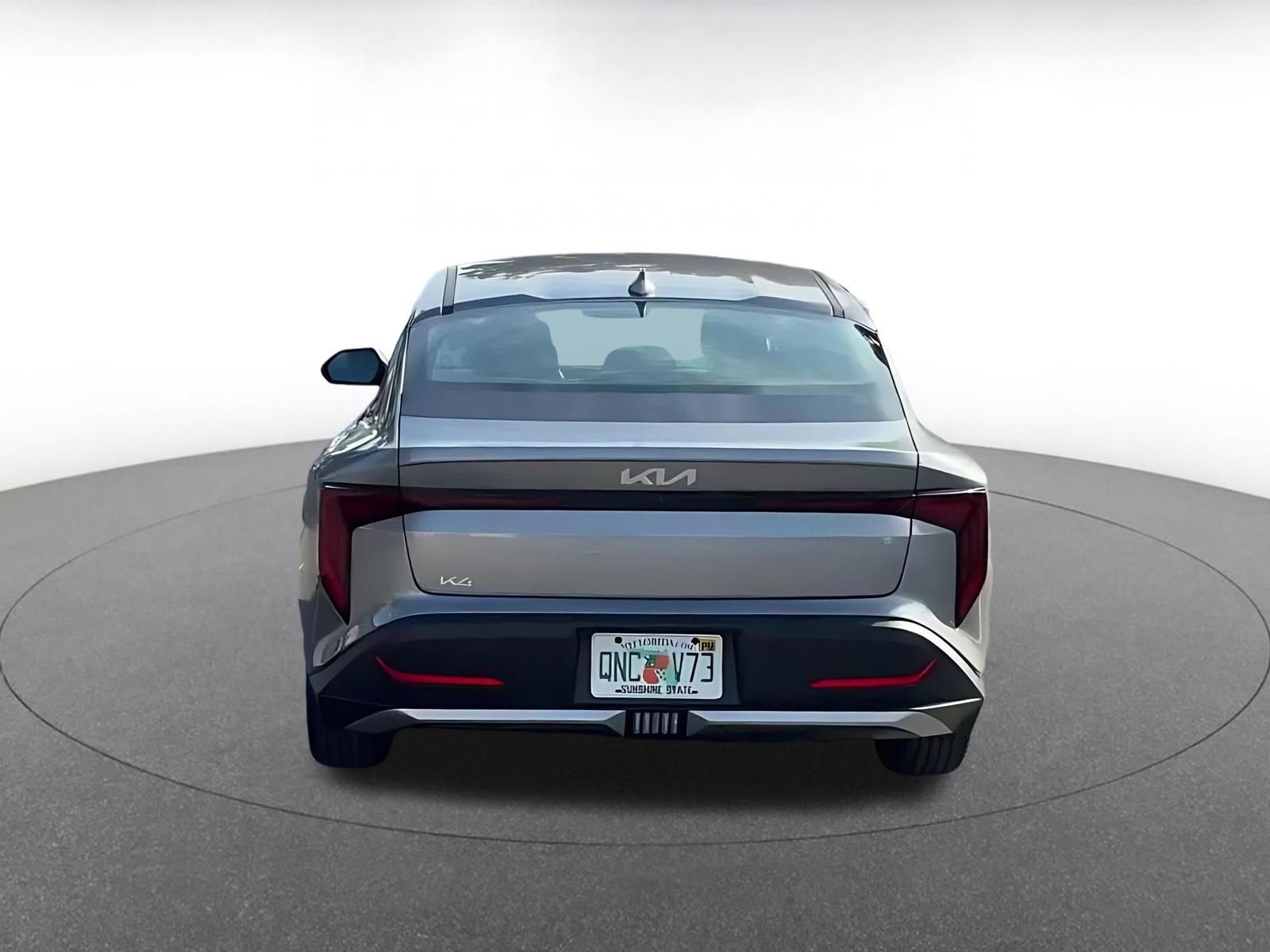 Used 2025 Kia K4 LXS image 12