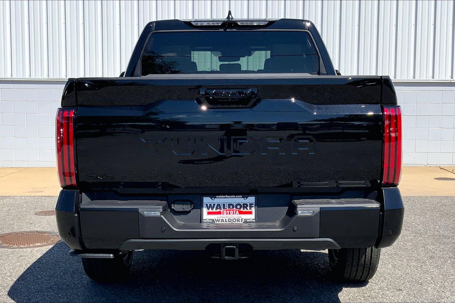 New 2026 Toyota Tundra Platinum AWD/4WD image 5