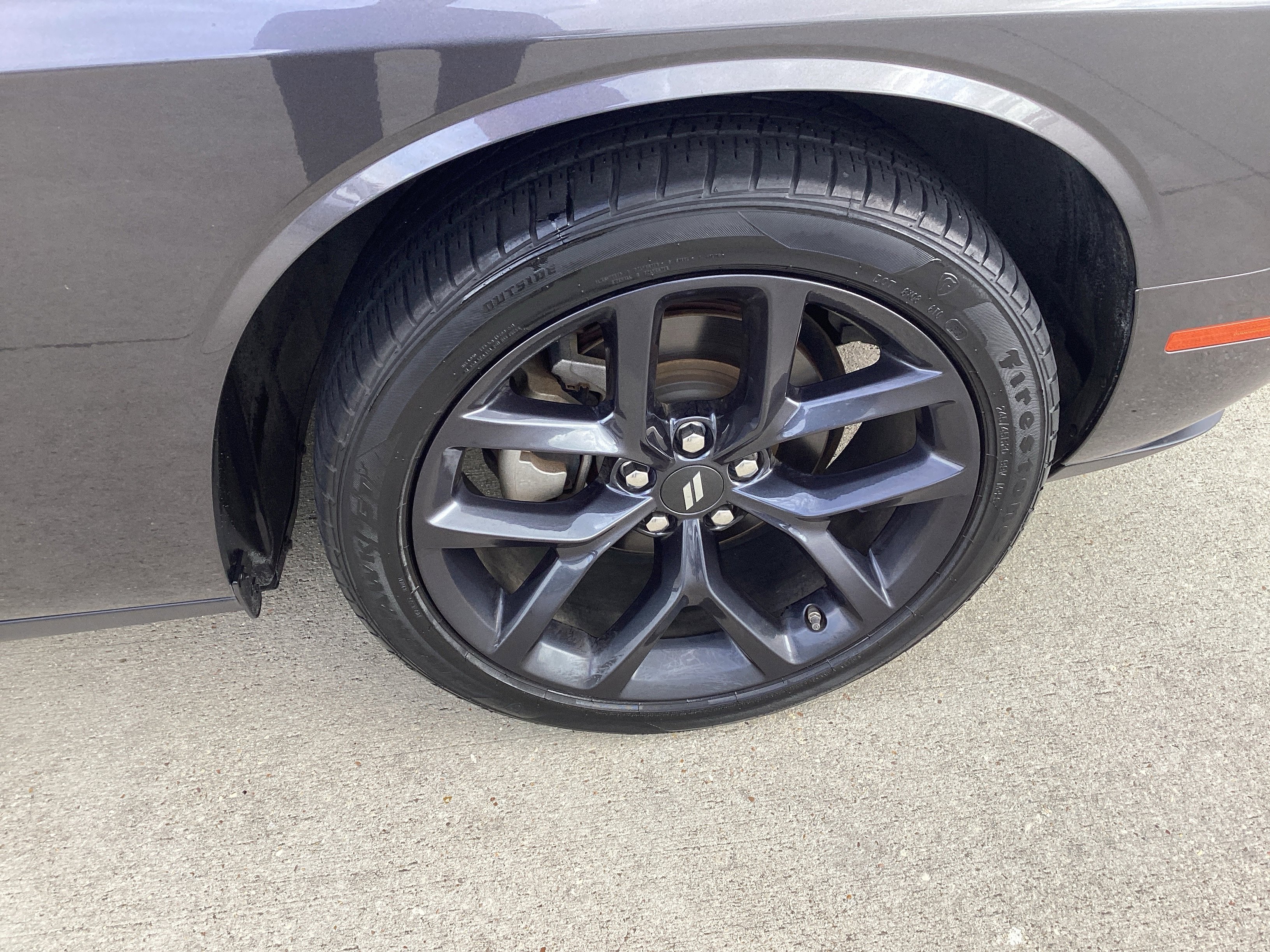 Used 2023 Dodge Challenger SXT w/ Blacktop Package RWD image 9