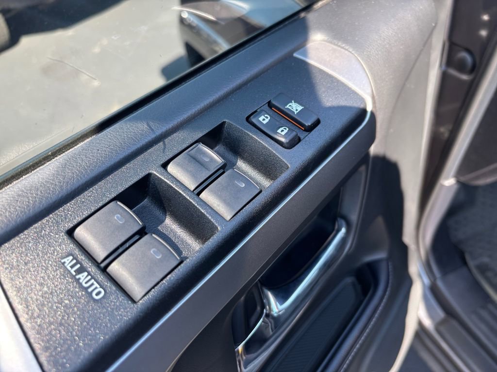 Used 2022 Toyota 4Runner SR5 Premium image 25