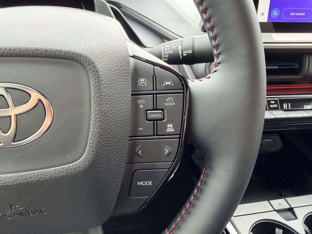 Used 2024 Toyota Prius Prime image 7