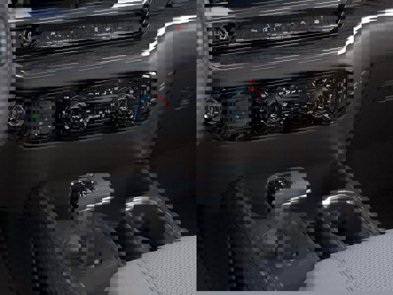 New 2026 Chevrolet Silverado 1500 LTZ w/ LTZ Premium Package image 23