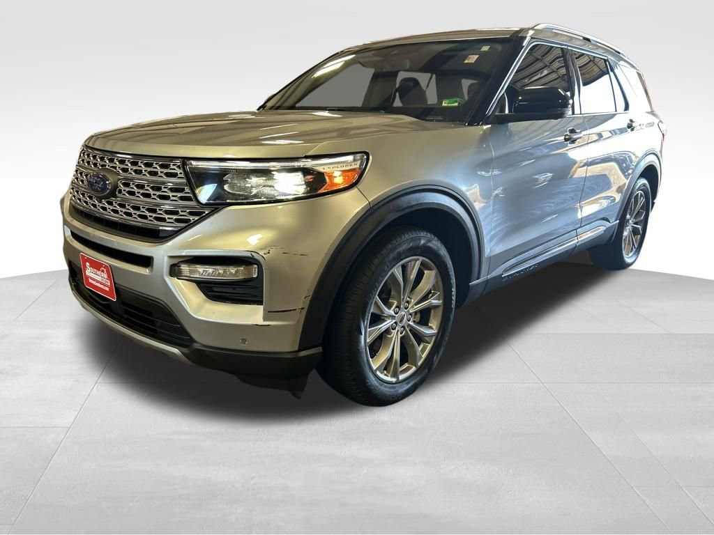 Used 2023 Ford Explorer Limited w/ Equipment Group 301A image 2