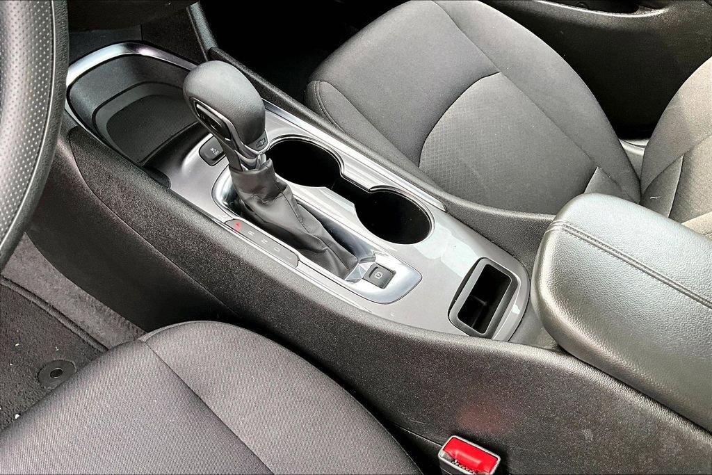 Used 2024 Chevrolet Malibu LT image 15