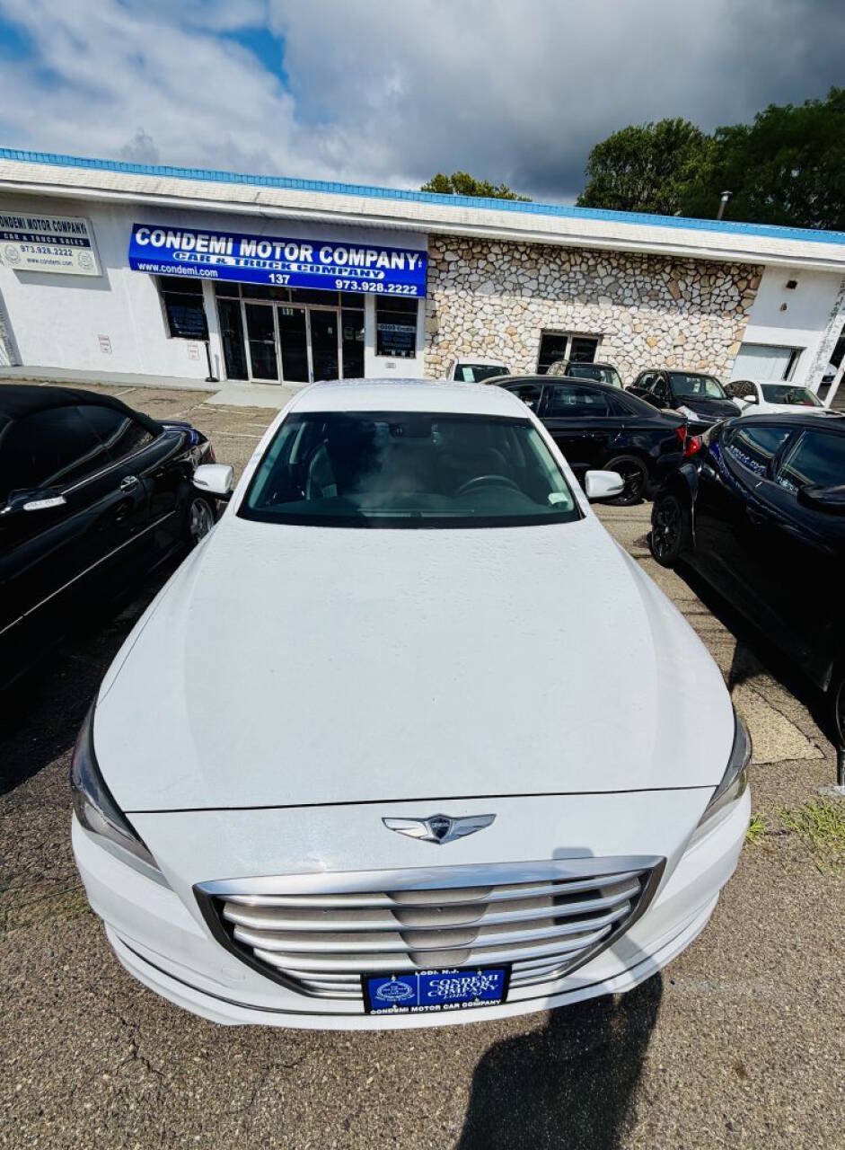 Used 2016 Hyundai Genesis 3.8 RWD image 2