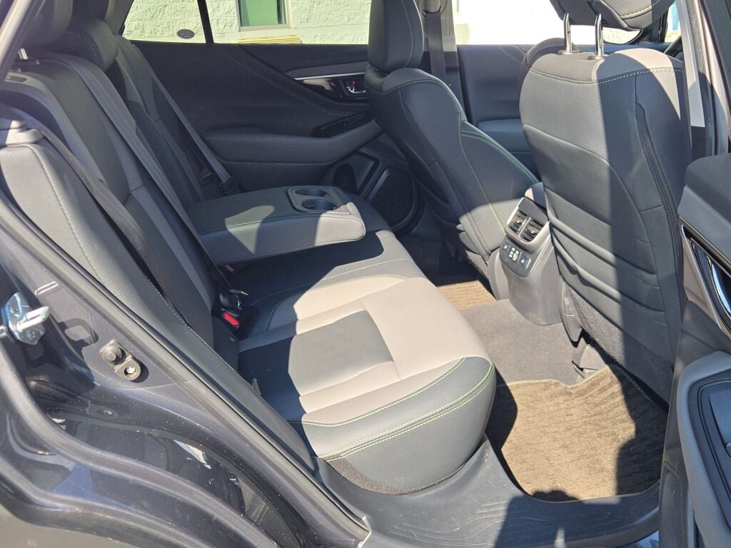Certified 2024 Subaru Outback Onyx Edition XT AWD/4WD image 9