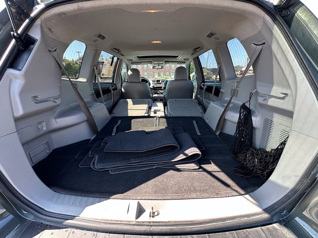 Used 2013 Toyota Highlander Limited AWD/4WD image 33