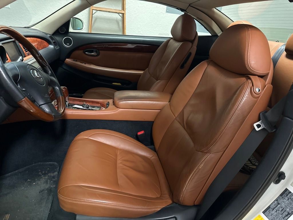 Used 2003 Lexus SC 430 Convertible image 12