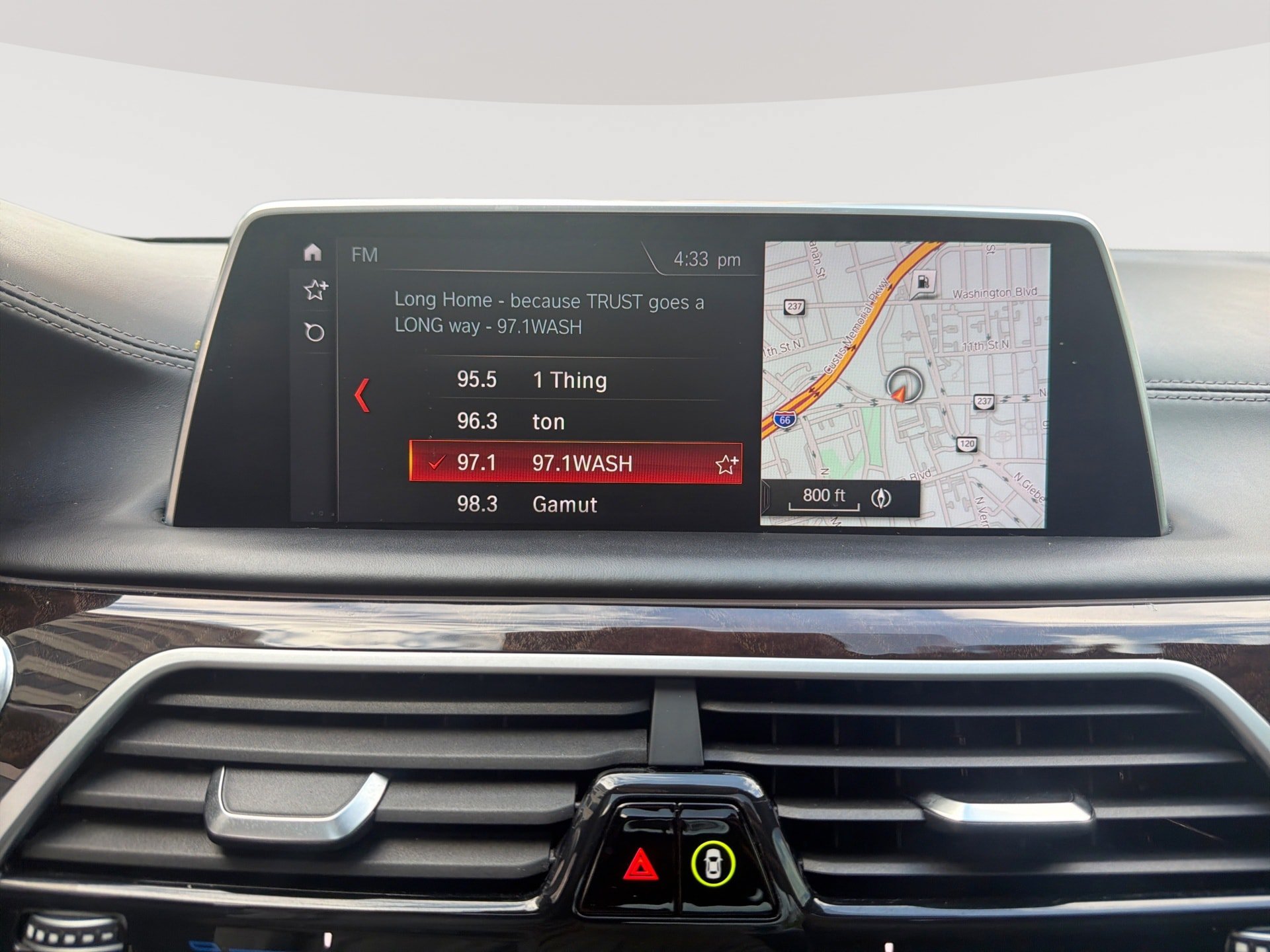 Used 2019 BMW 750i RWD image 12