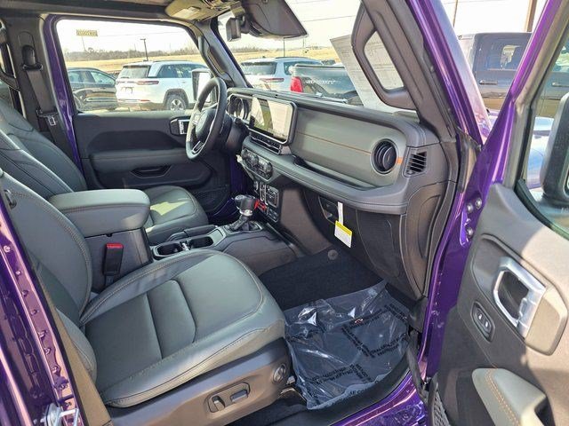 New 2026 Jeep Gladiator Mojave AWD/4WD image 18