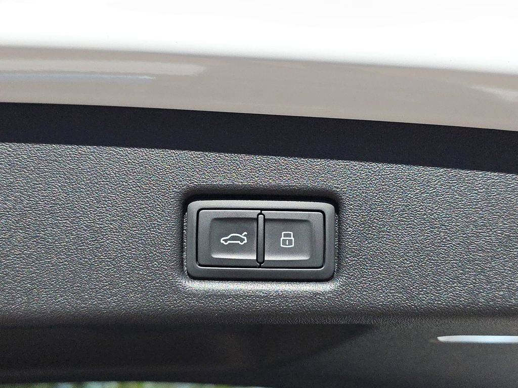 New 2026 Audi Q5 Premium Plus image 13