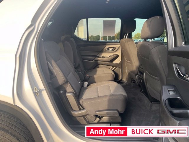 Used 2023 Chevrolet Traverse LT FWD image 39