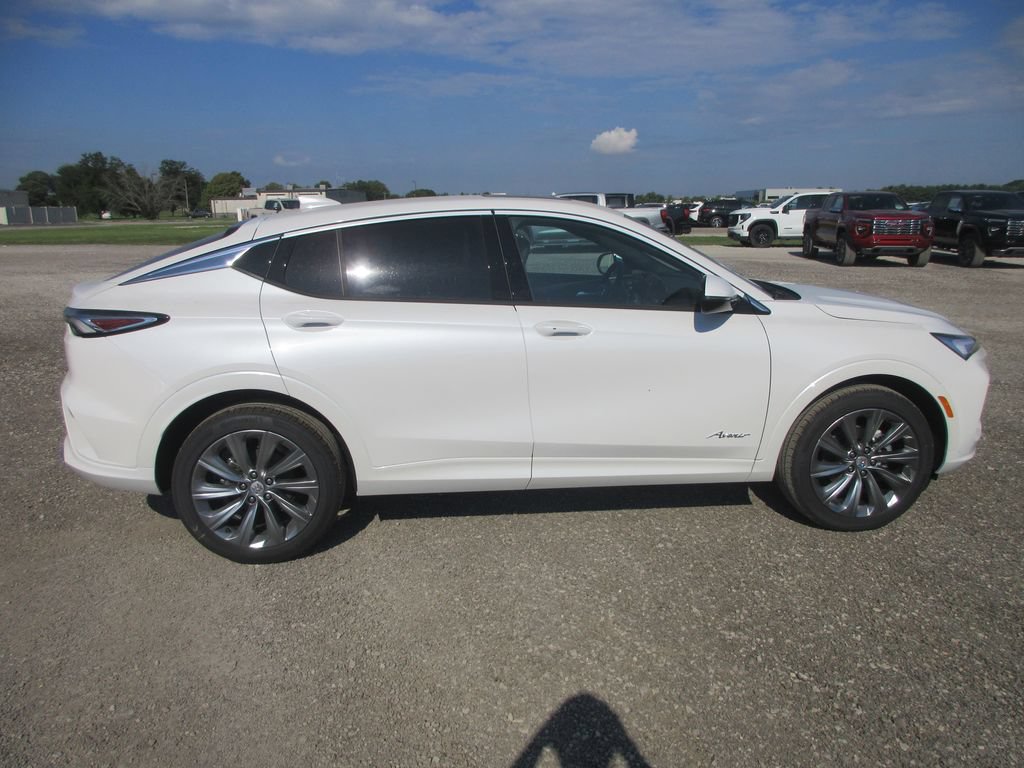 New 2026 Buick Envista Avenir FWD image 3