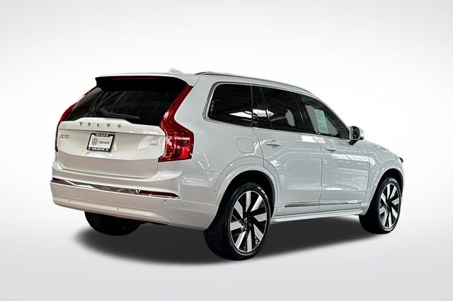 Used 2024 Volvo XC90 T8 Plus w/ Protection Package Premier image 4