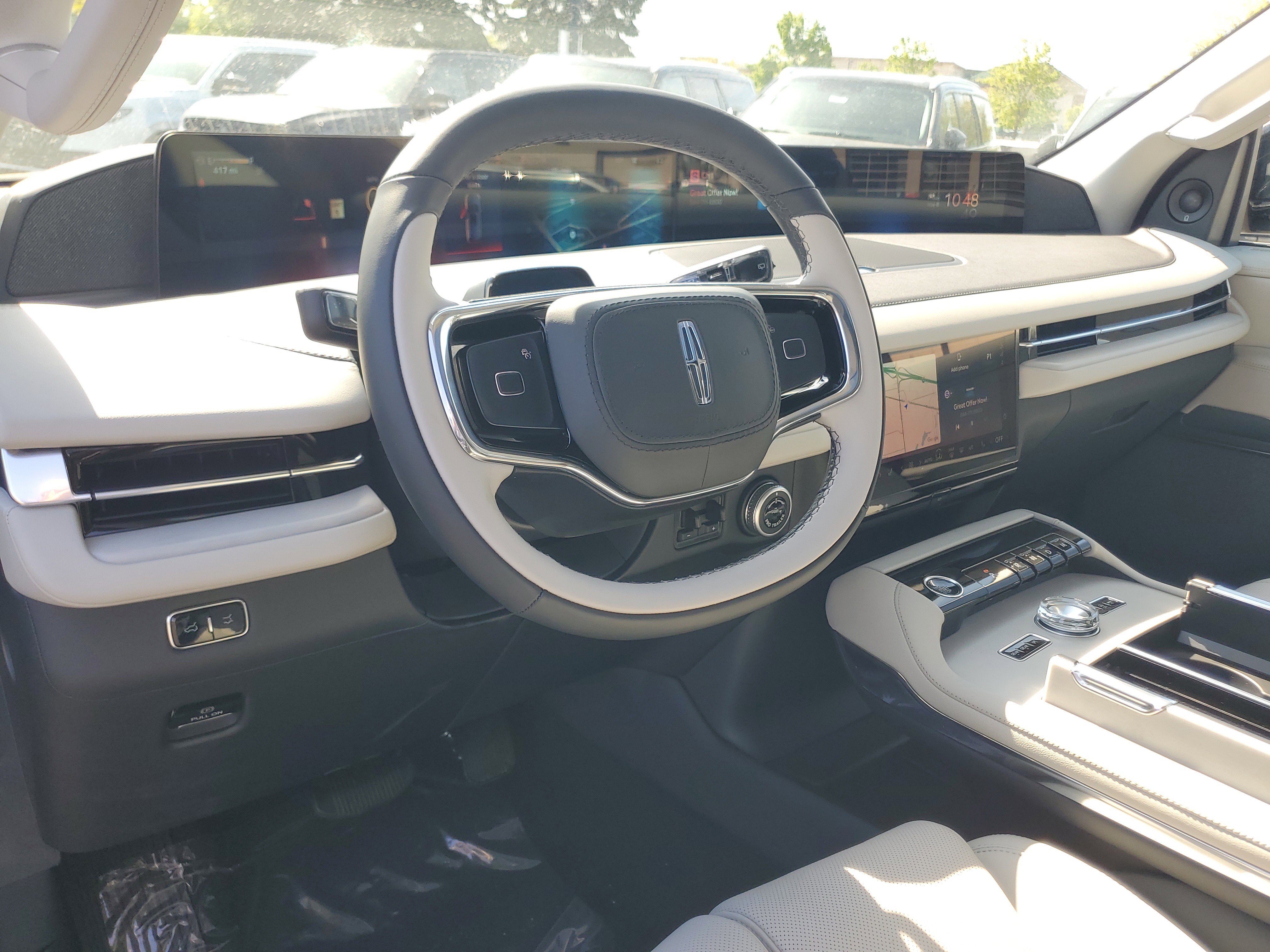 New 2026 Lincoln Navigator Reserve AWD/4WD image 13