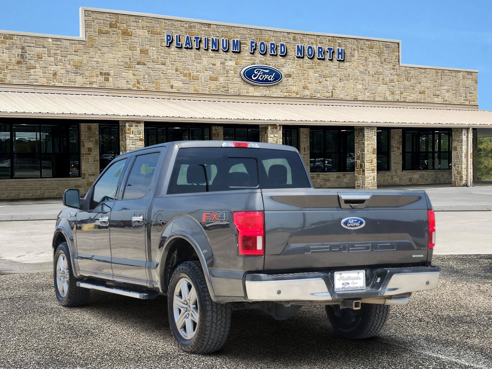 Used 2019 Ford F150 Lariat AWD/4WD image 4