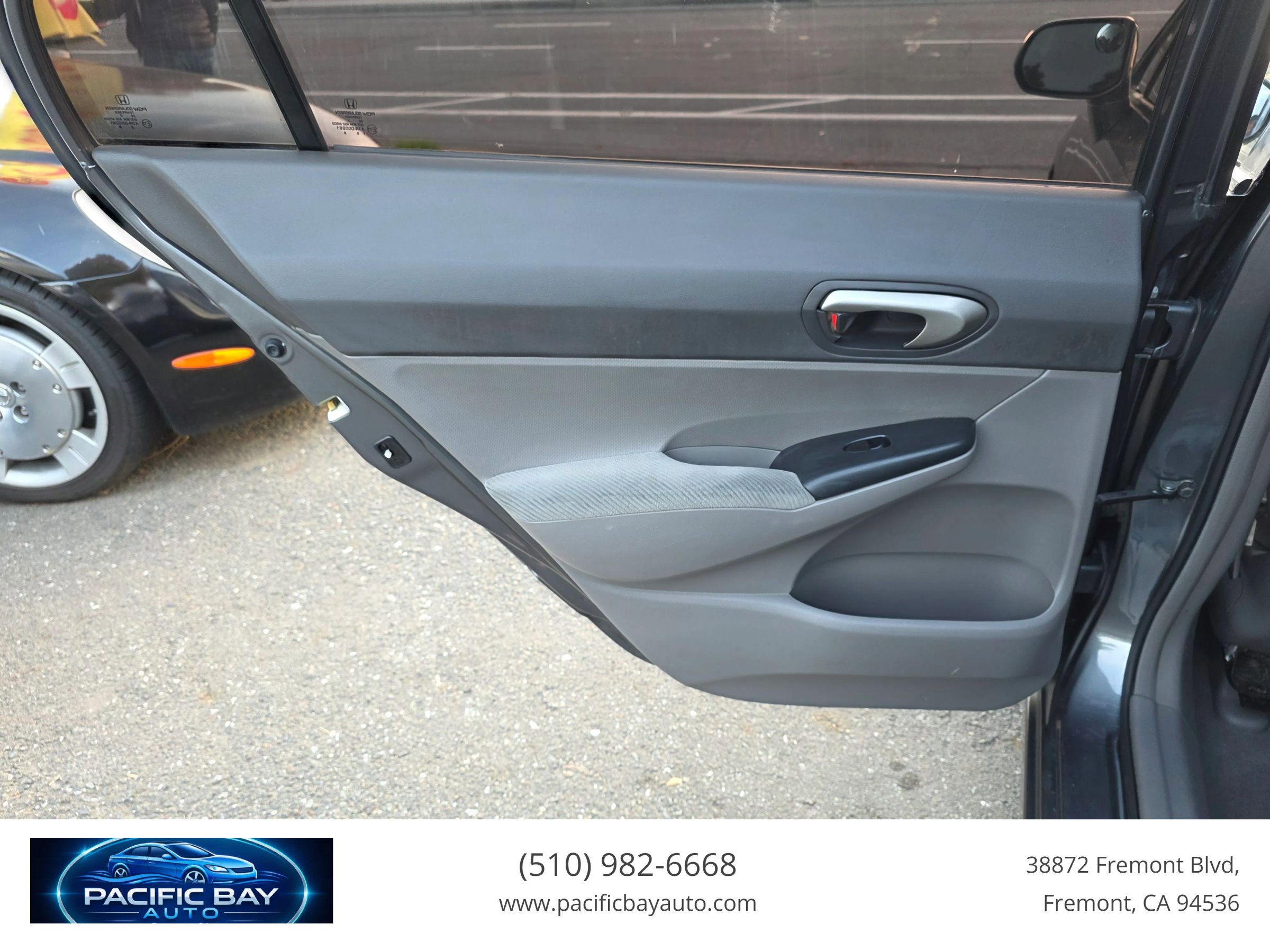 Used 2011 Honda Civic LX image 18