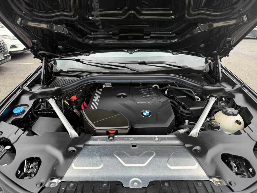 Used 2023 BMW X4 xDrive30i w/ Parking Assistance Package AWD/4WD image 37