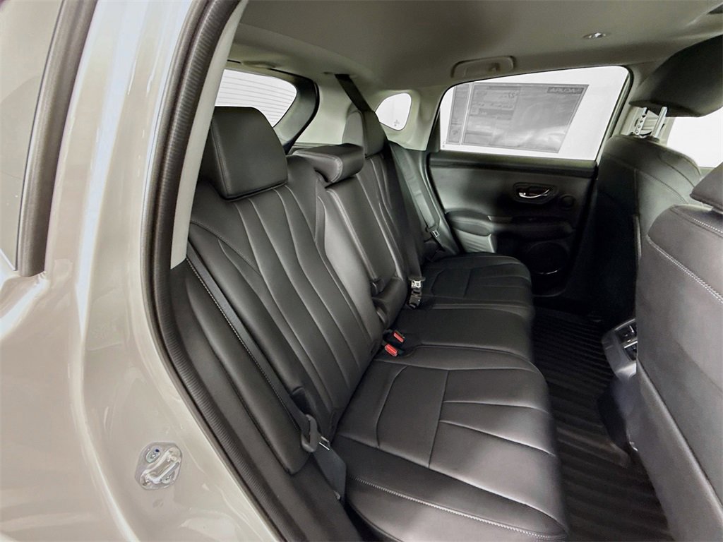 Used 2025 Acura ADX AWD image 26