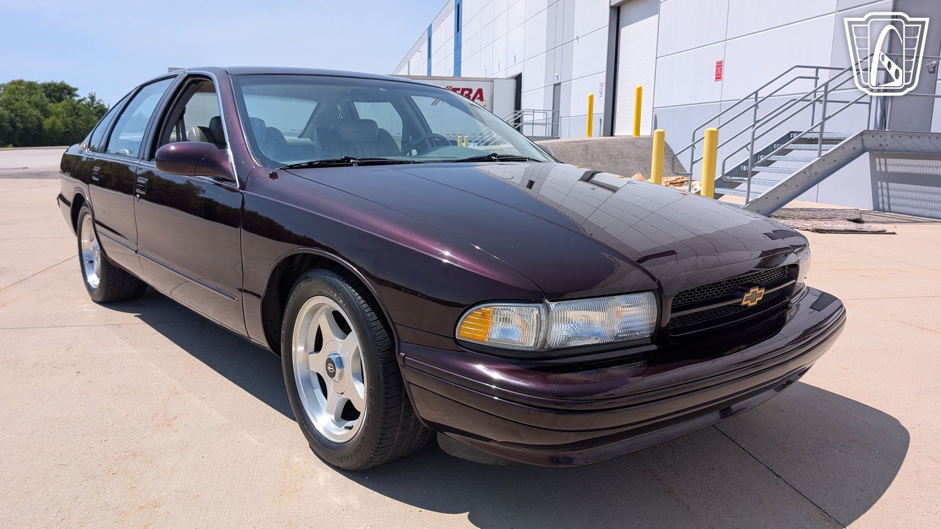 Used 1995 Chevrolet Impala SS RWD image 21