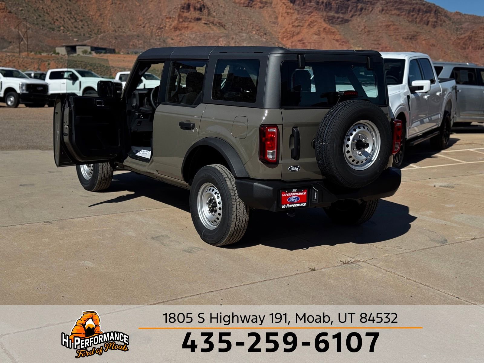 New 2026 Ford Bronco 4-Door AWD/4WD image 13