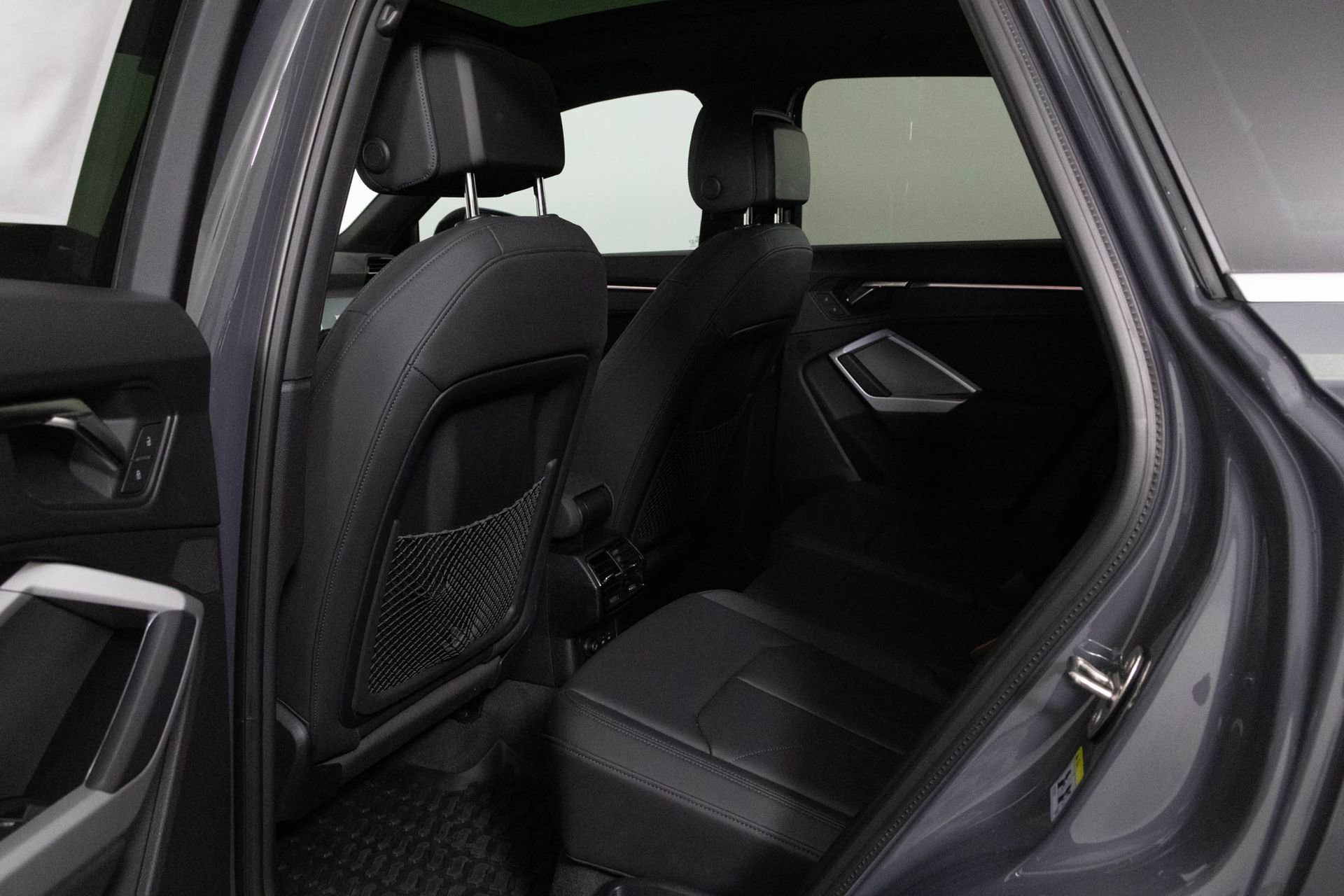 Used 2022 Audi Q3 2.0T Premium Plus image 34