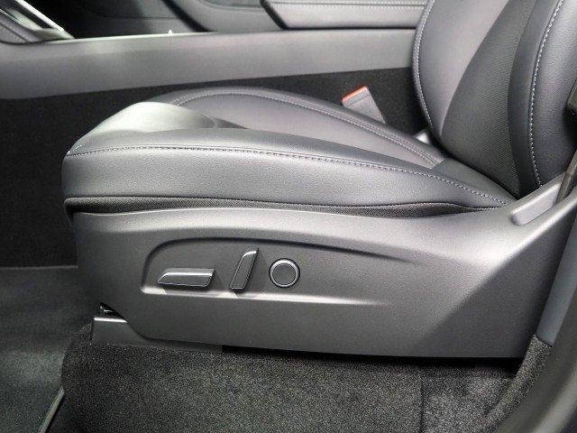 Used 2026 Tesla Model Y Long Range RWD image 65