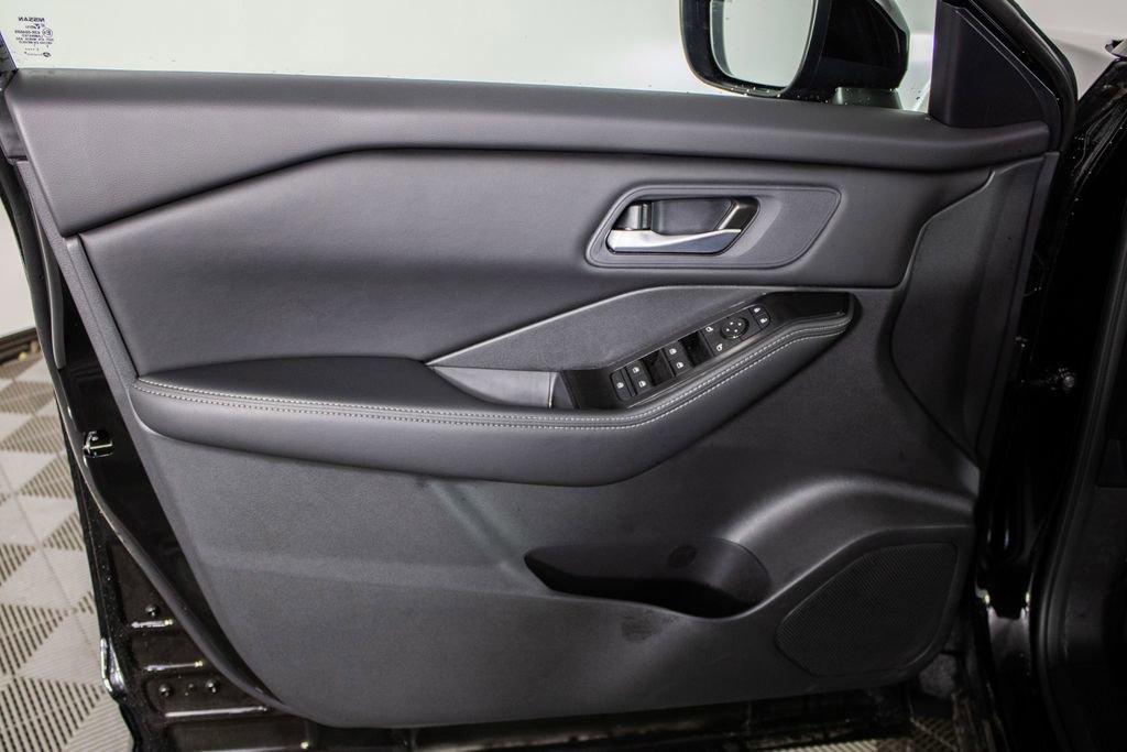 New 2026 Nissan Rogue SV w/ Cold Weather Package image 24