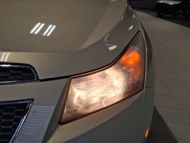 Used 2012 Chevrolet Cruze LS w/ Connectivity Package image 10