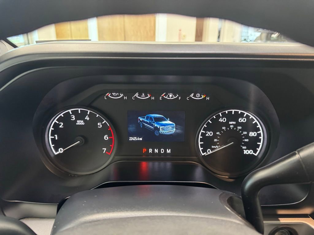 Used 2024 Ford F250 XL image 4