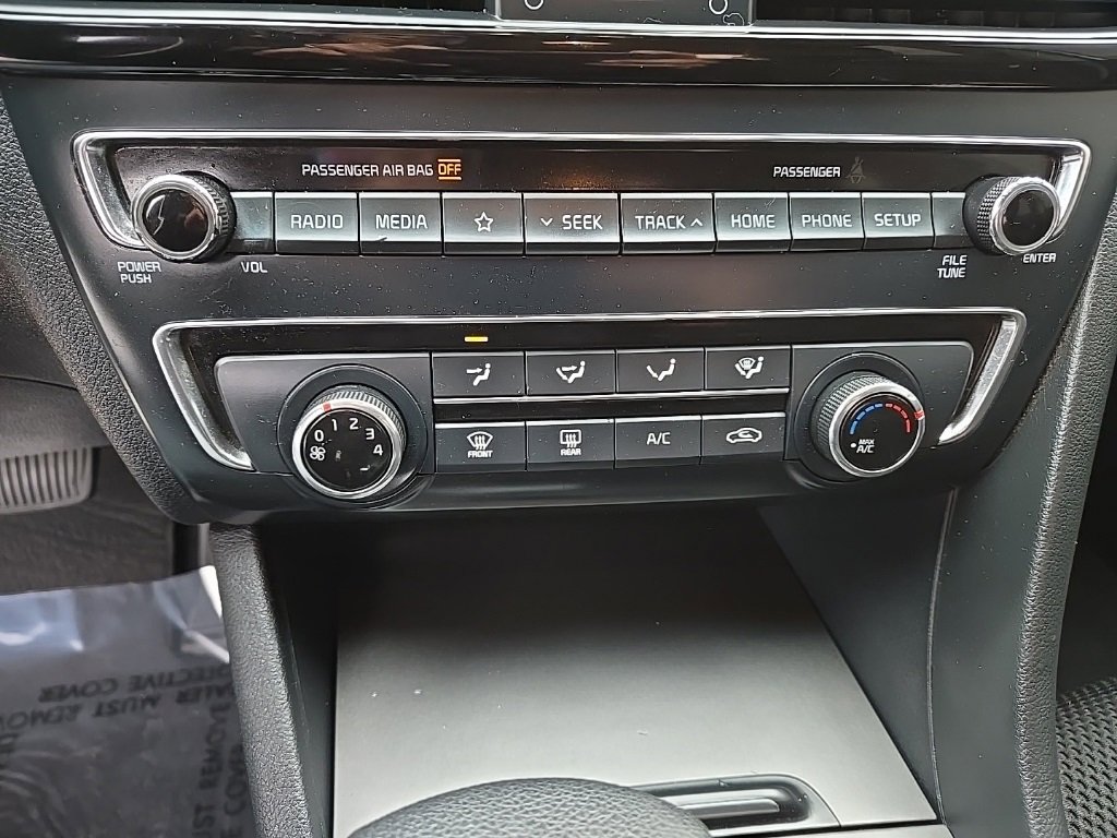 Used 2020 Kia Optima S image 28