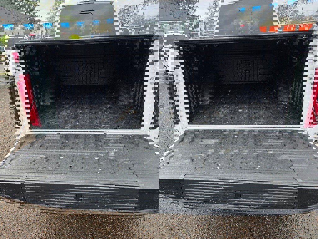 Used 2020 Ford F150 Raptor w/ Equipment Group 802A Luxury image 37