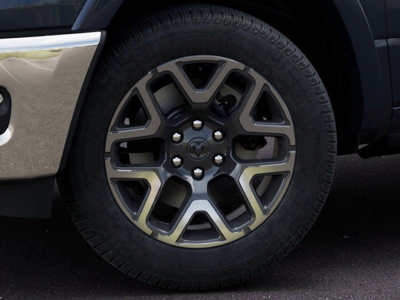 New 2026 RAM 1500 Laramie AWD/4WD image 8