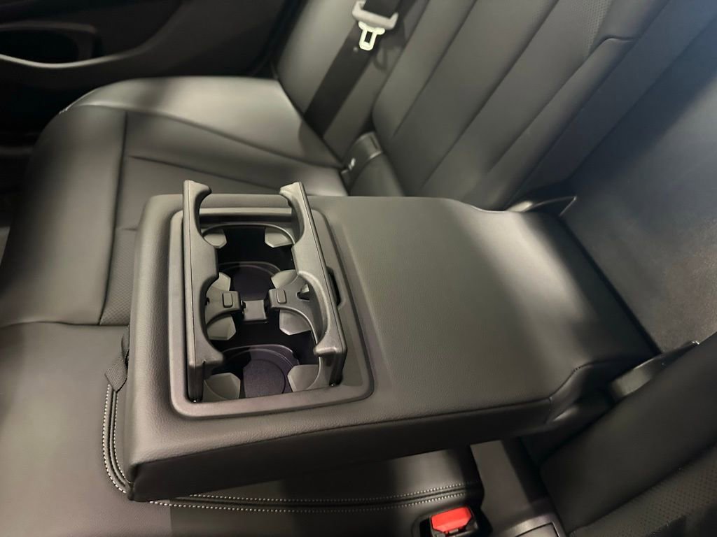 Used 2025 BMW 330i xDrive 330i xDrive w/ Convenience Package image 35