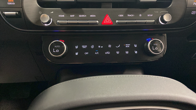 New 2026 Hyundai Palisade Limited AWD/4WD image 18