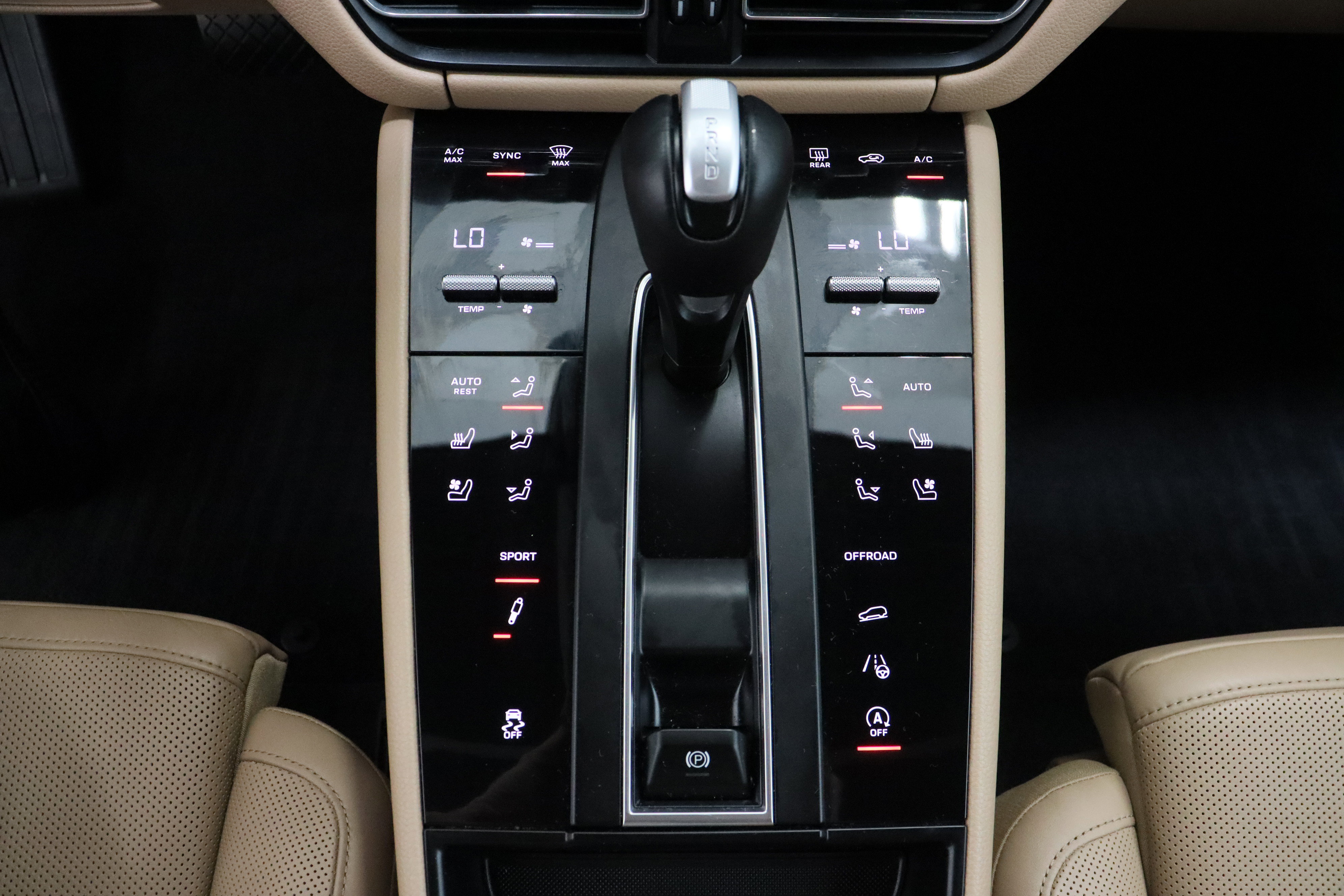 Used 2023 Porsche Macan S image 20