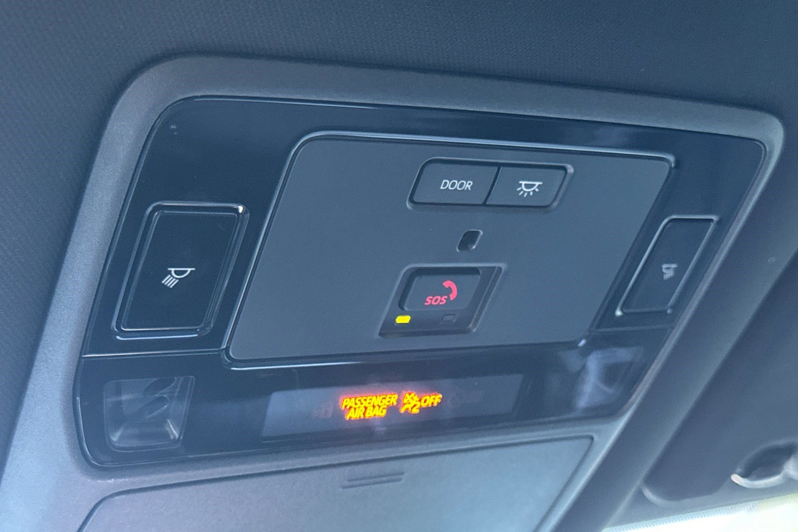 Used 2025 Lexus TX 500h AWD w/ Technology Package image 25